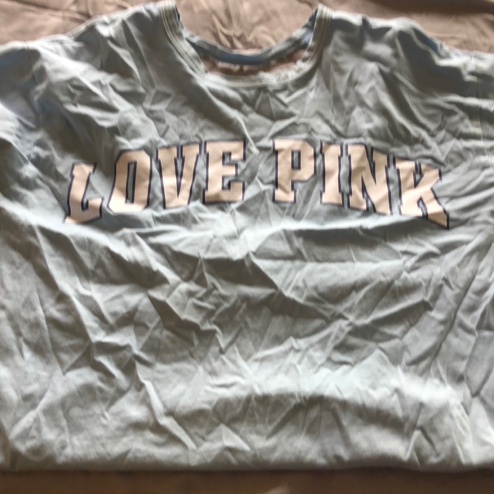 VS Pink long sleeve shirt